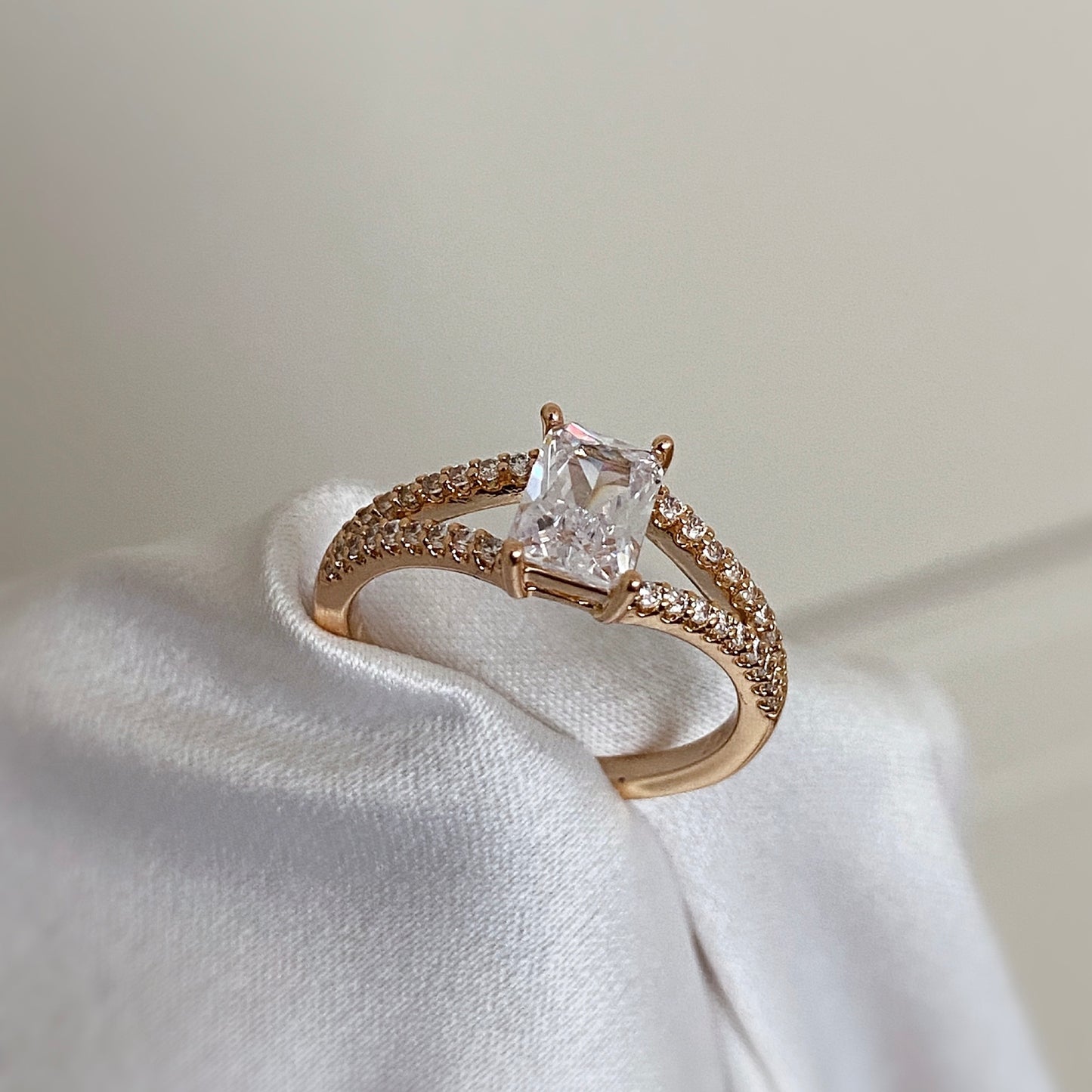 Pierścionek Ze Stali Chirurgicznej Mesini Diamenty