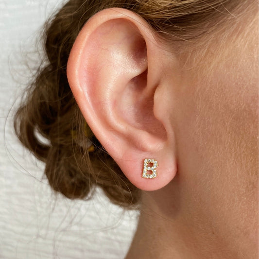 Kolczyki Ze Stali Chirurgicznej Mesini Literka B Cyrkonie